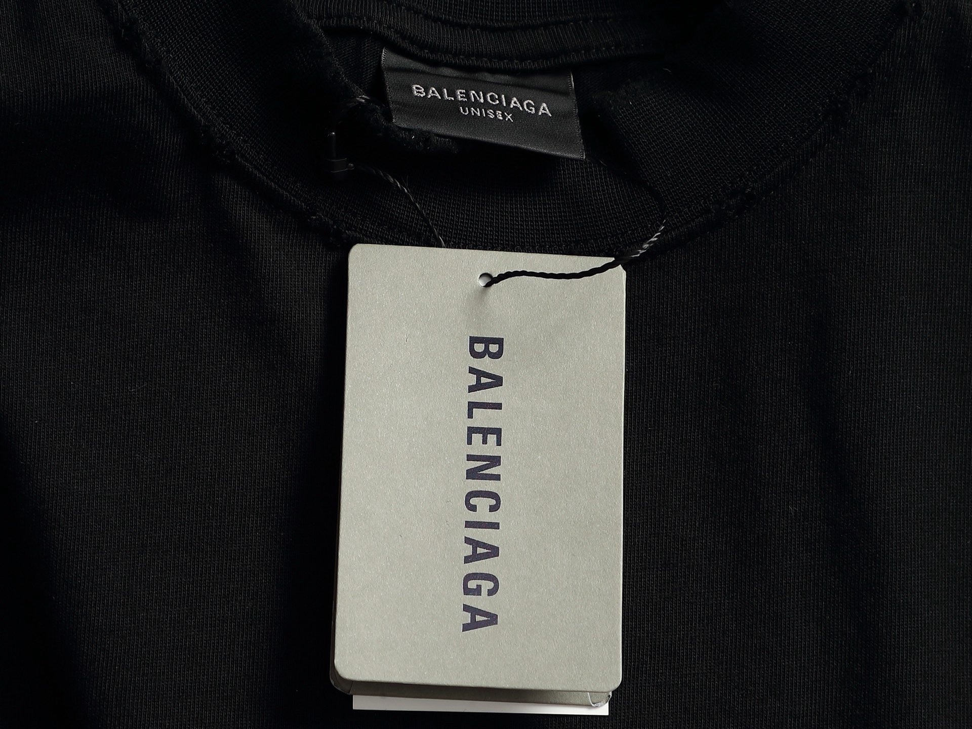 BALENCIAGA