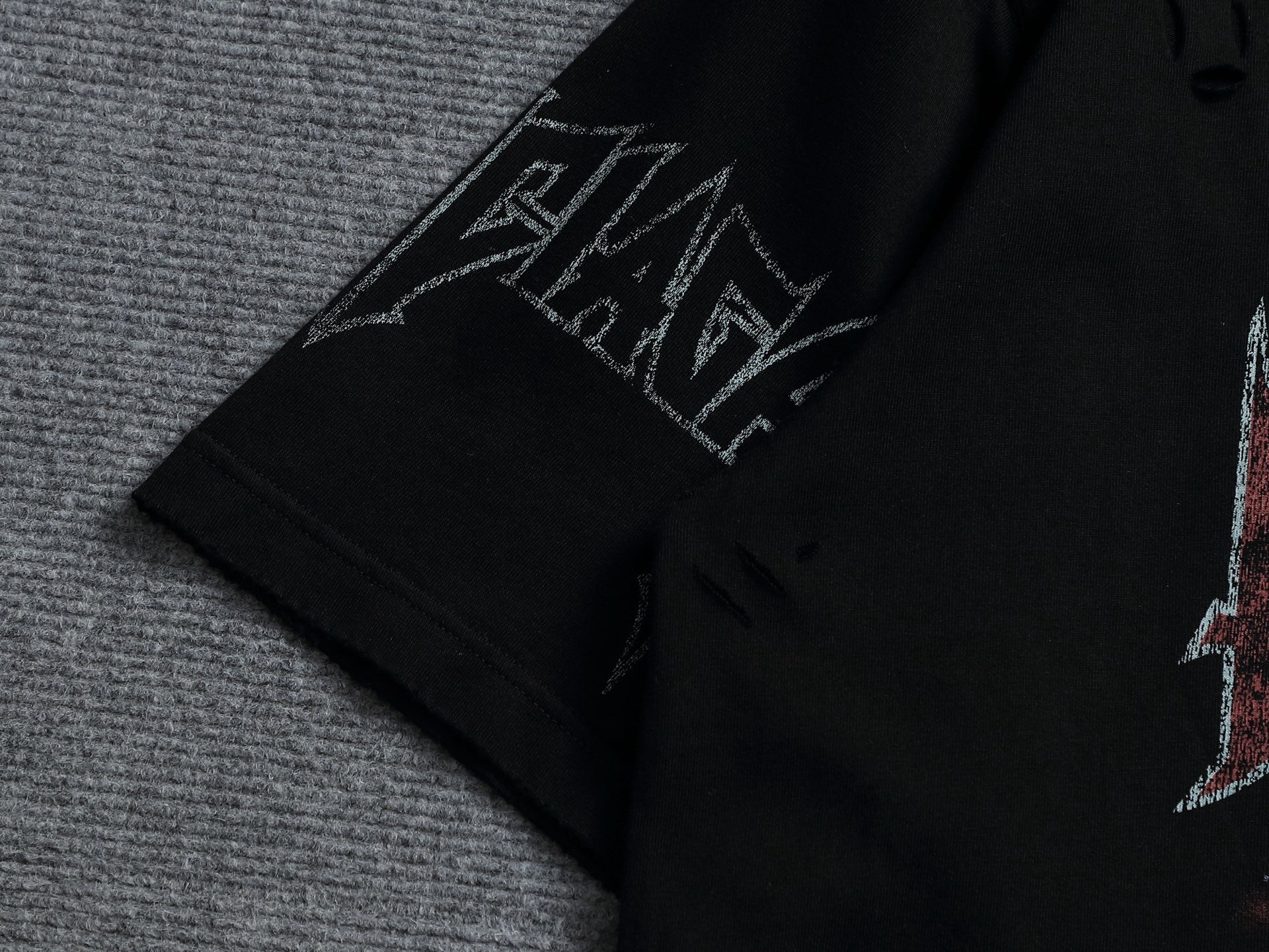 BALENCIAGA