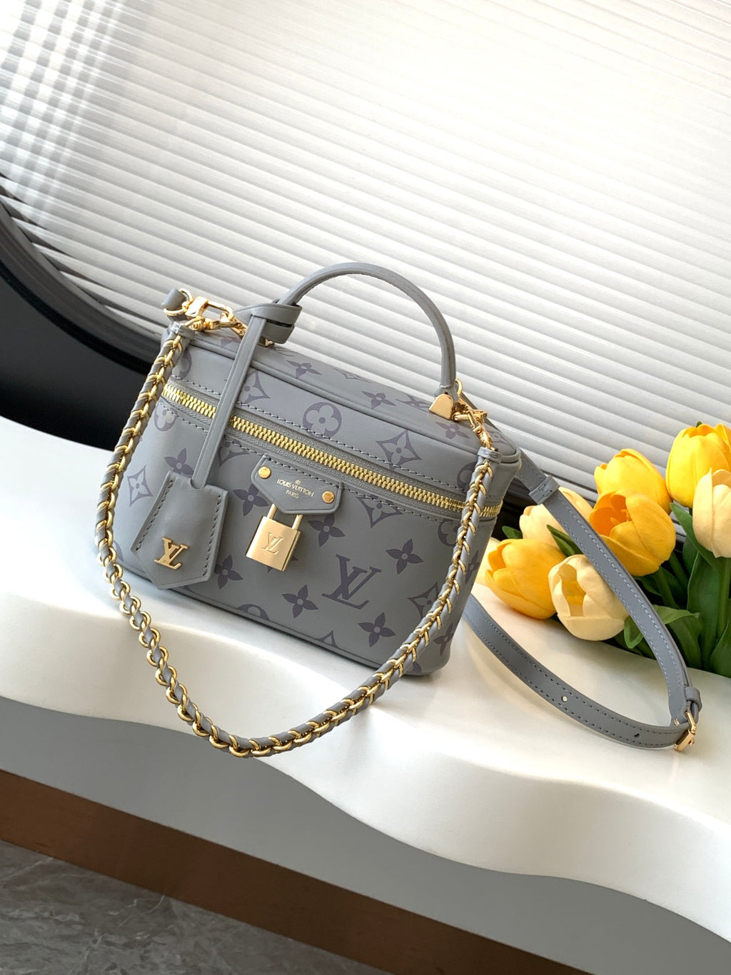 Lv bag