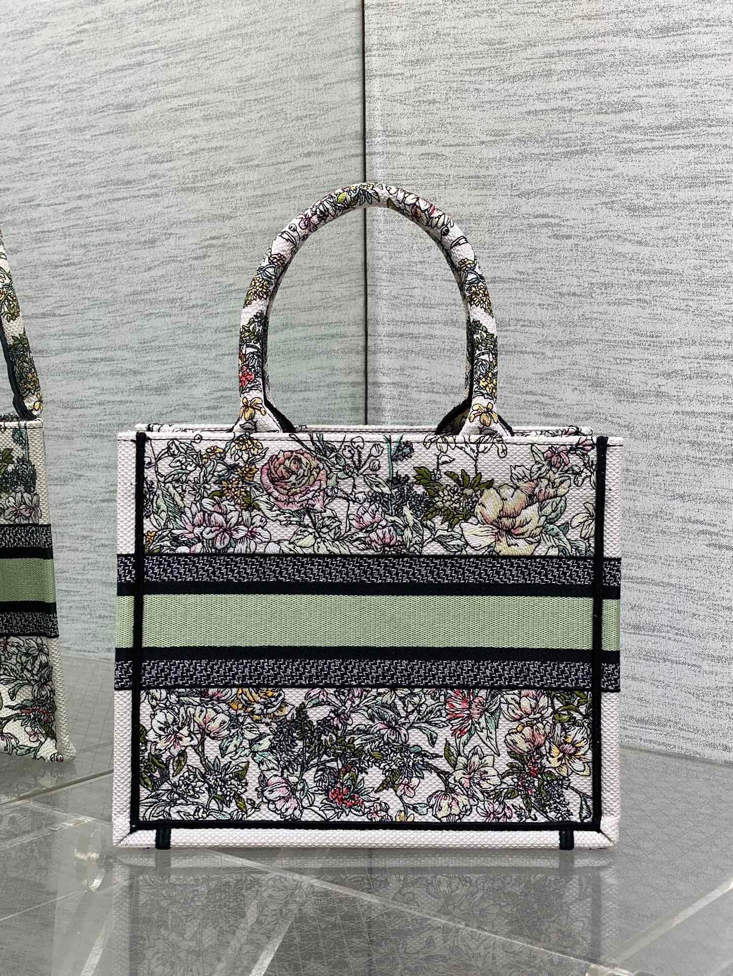 Dior bag