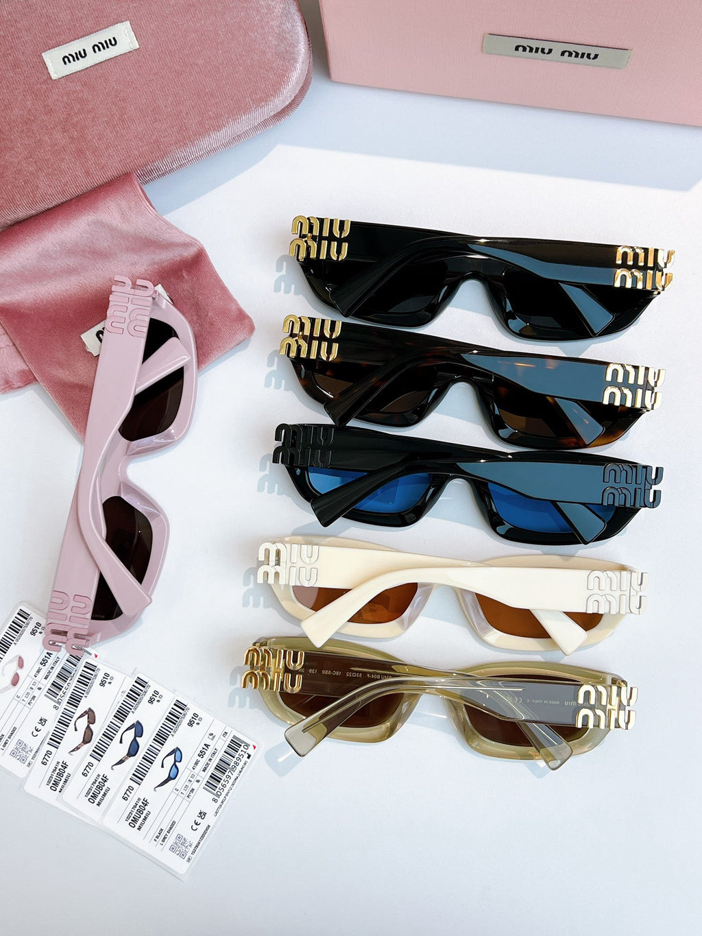 Sunglasses miumiu