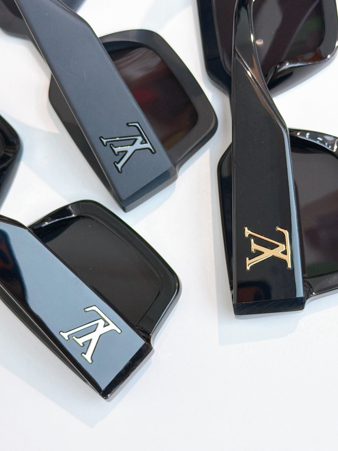 Sunglasses lv
