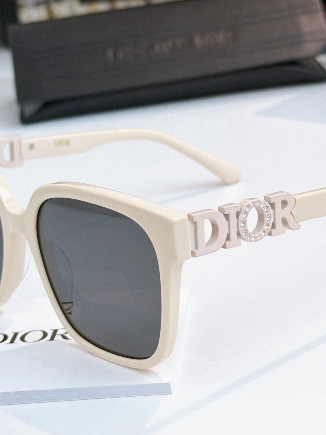 Sunglasses Dior