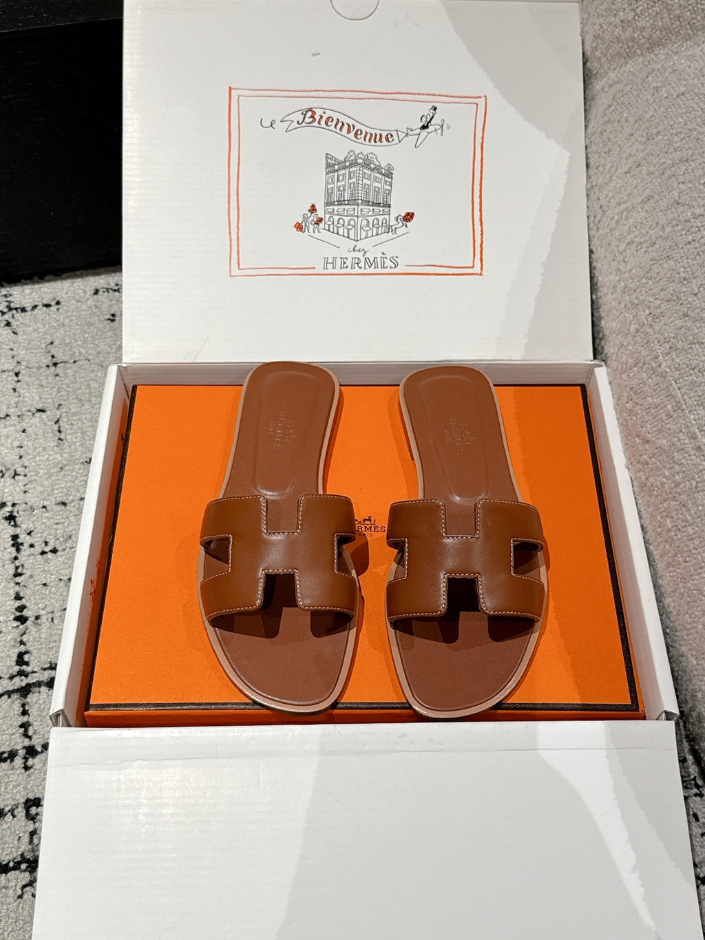 H   slippers