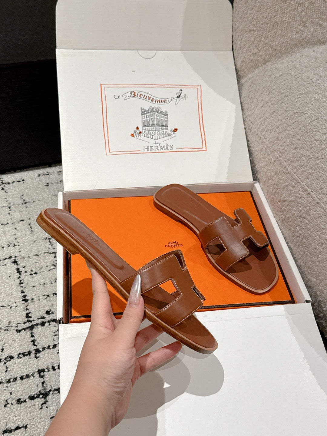 H   slippers