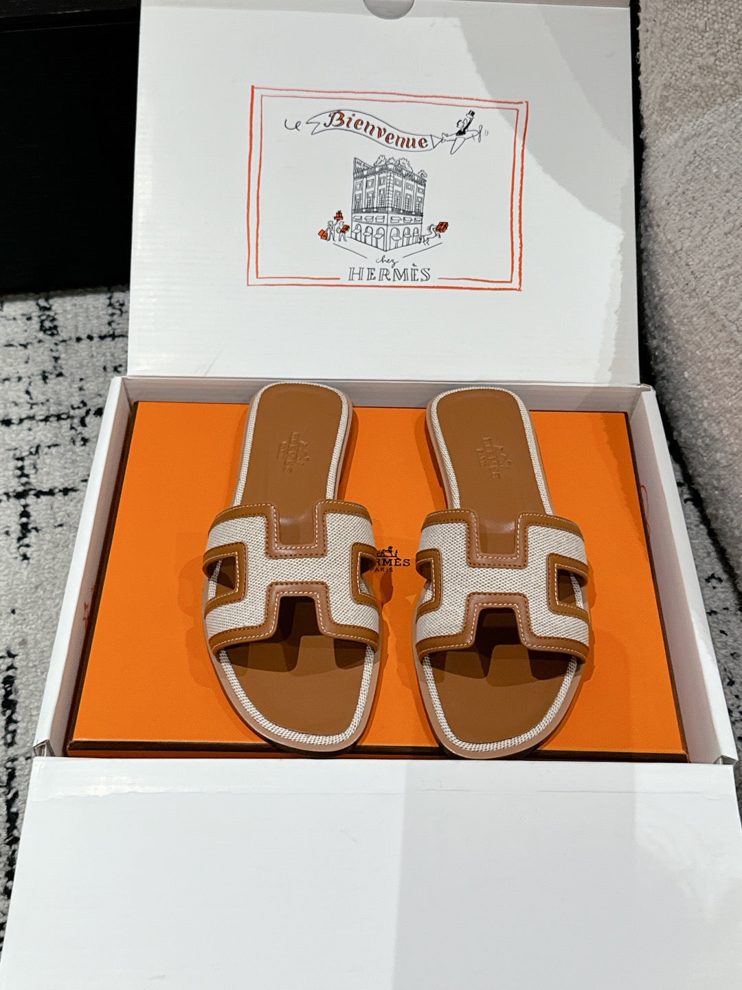 H slippers