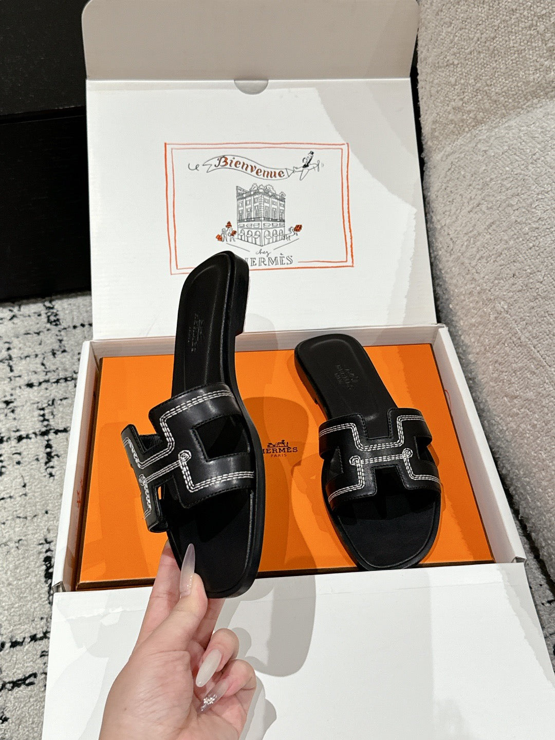 H slippers