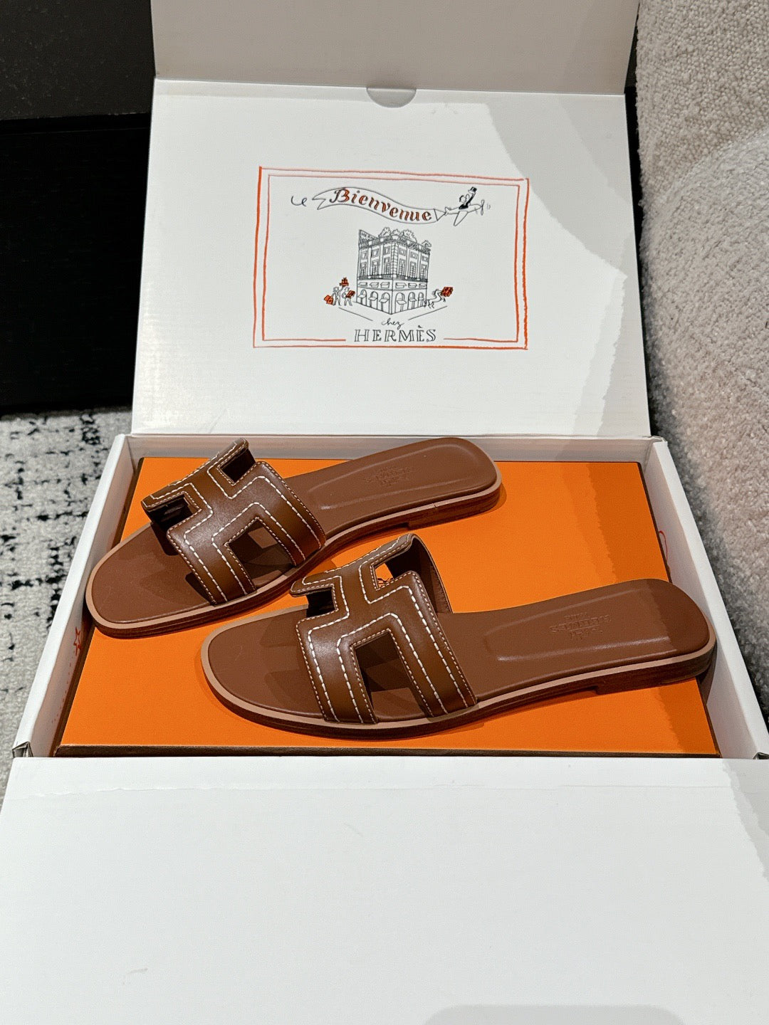 H slippers