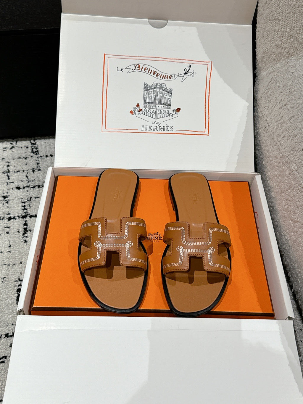 H slippers