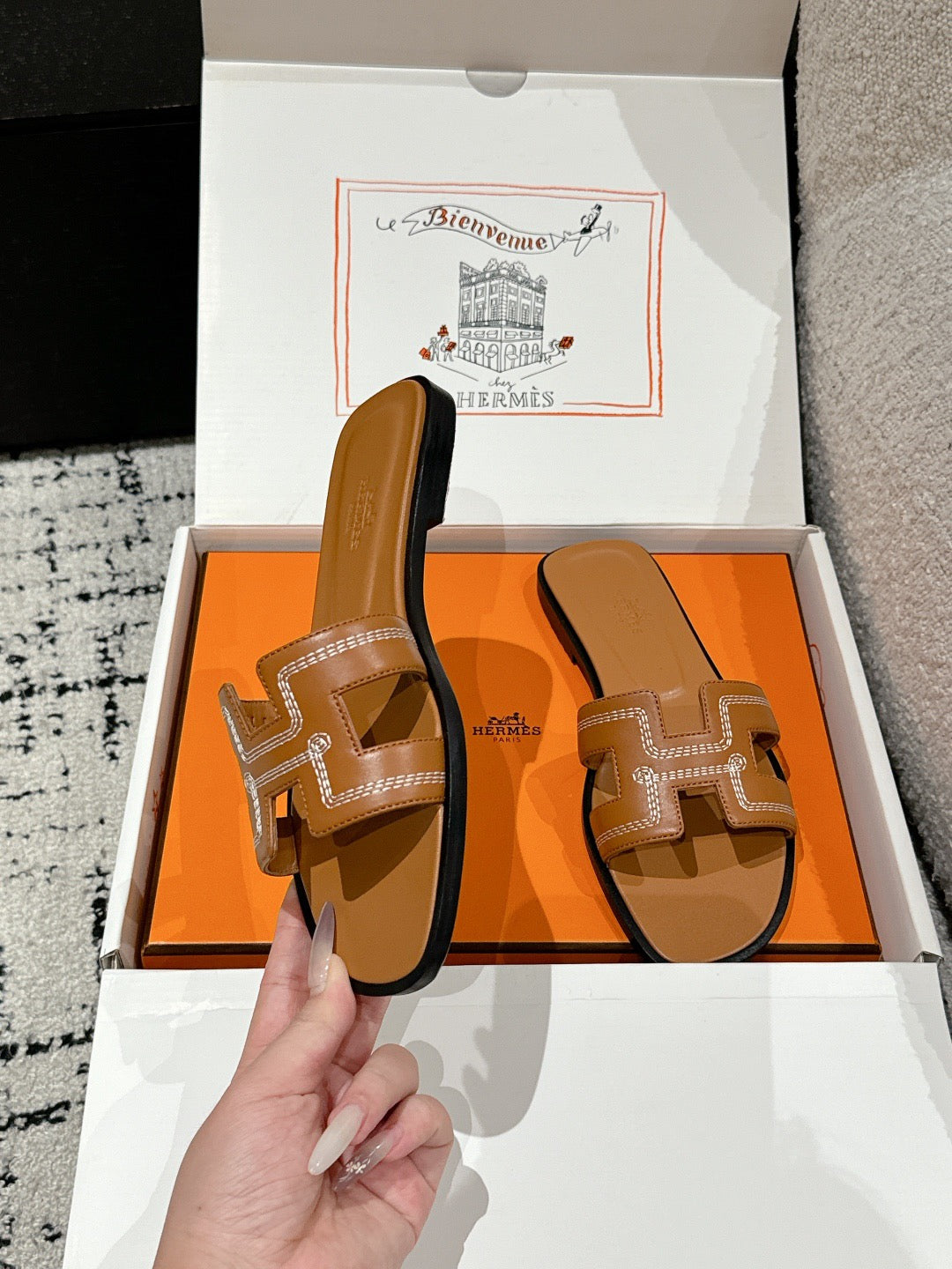 H slippers