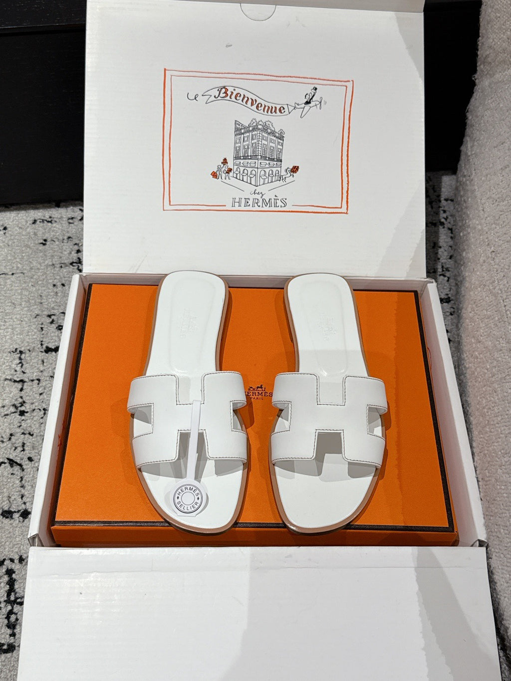 H slippers