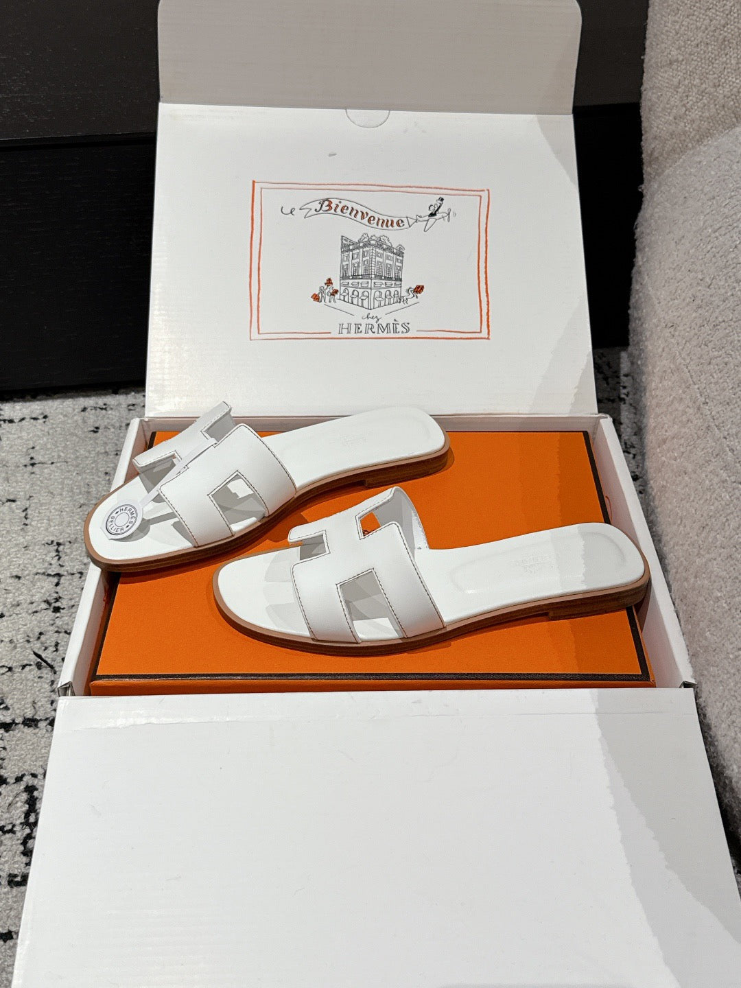 H slippers