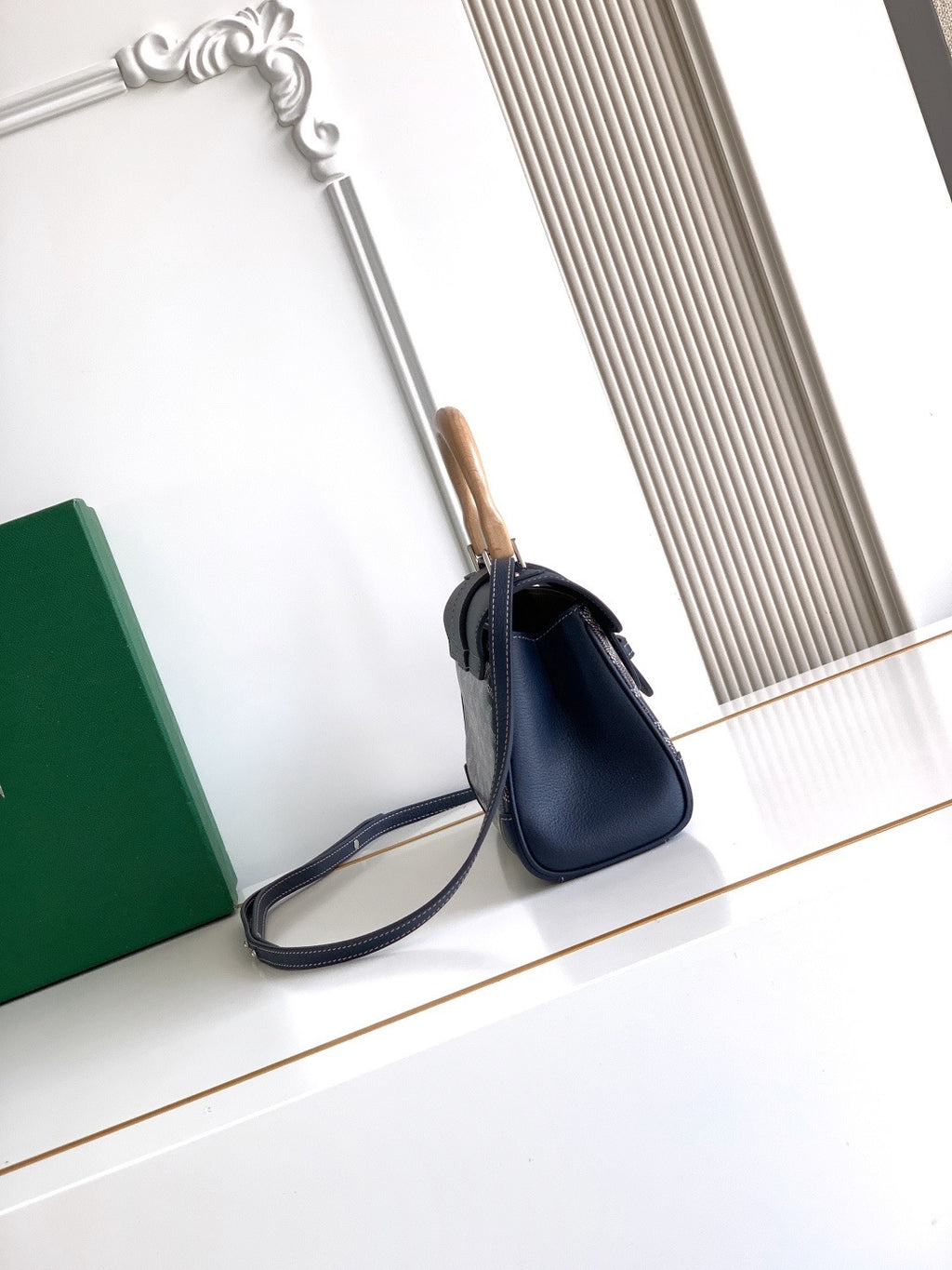 Goyard bag