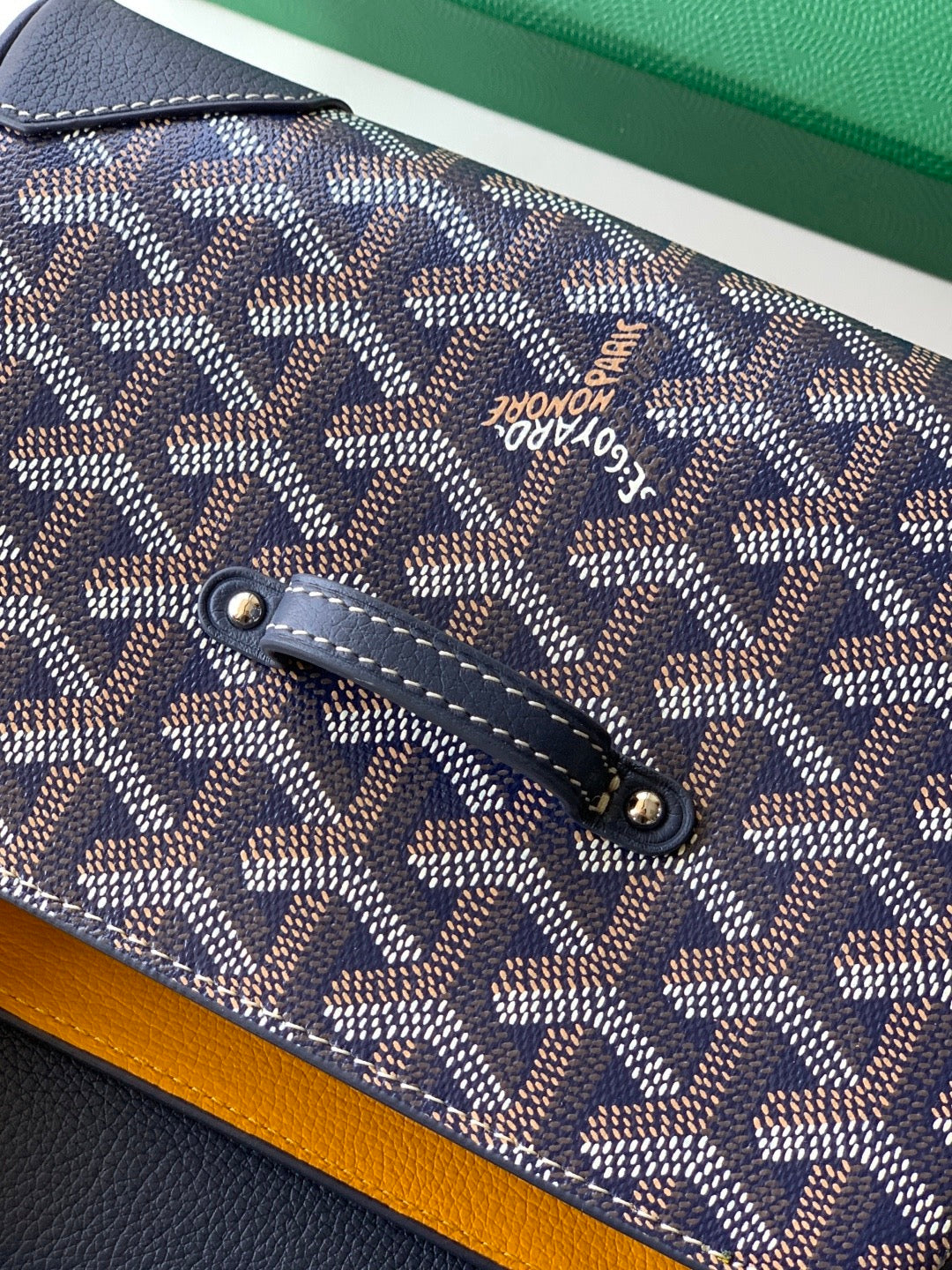 Goyard bag