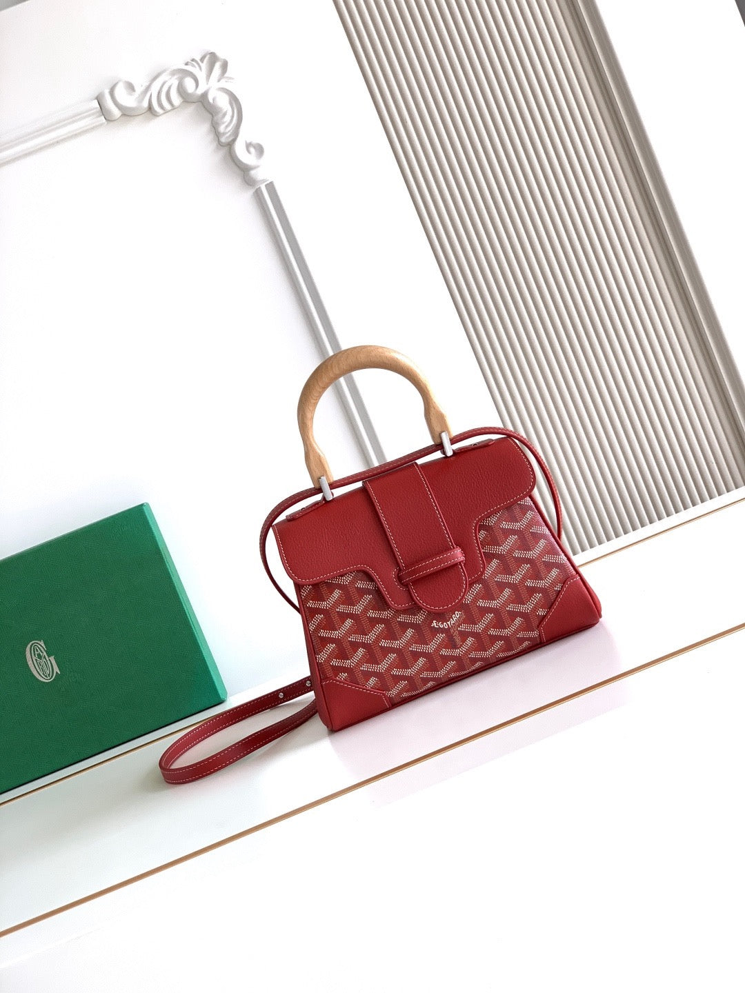 Goyard bag