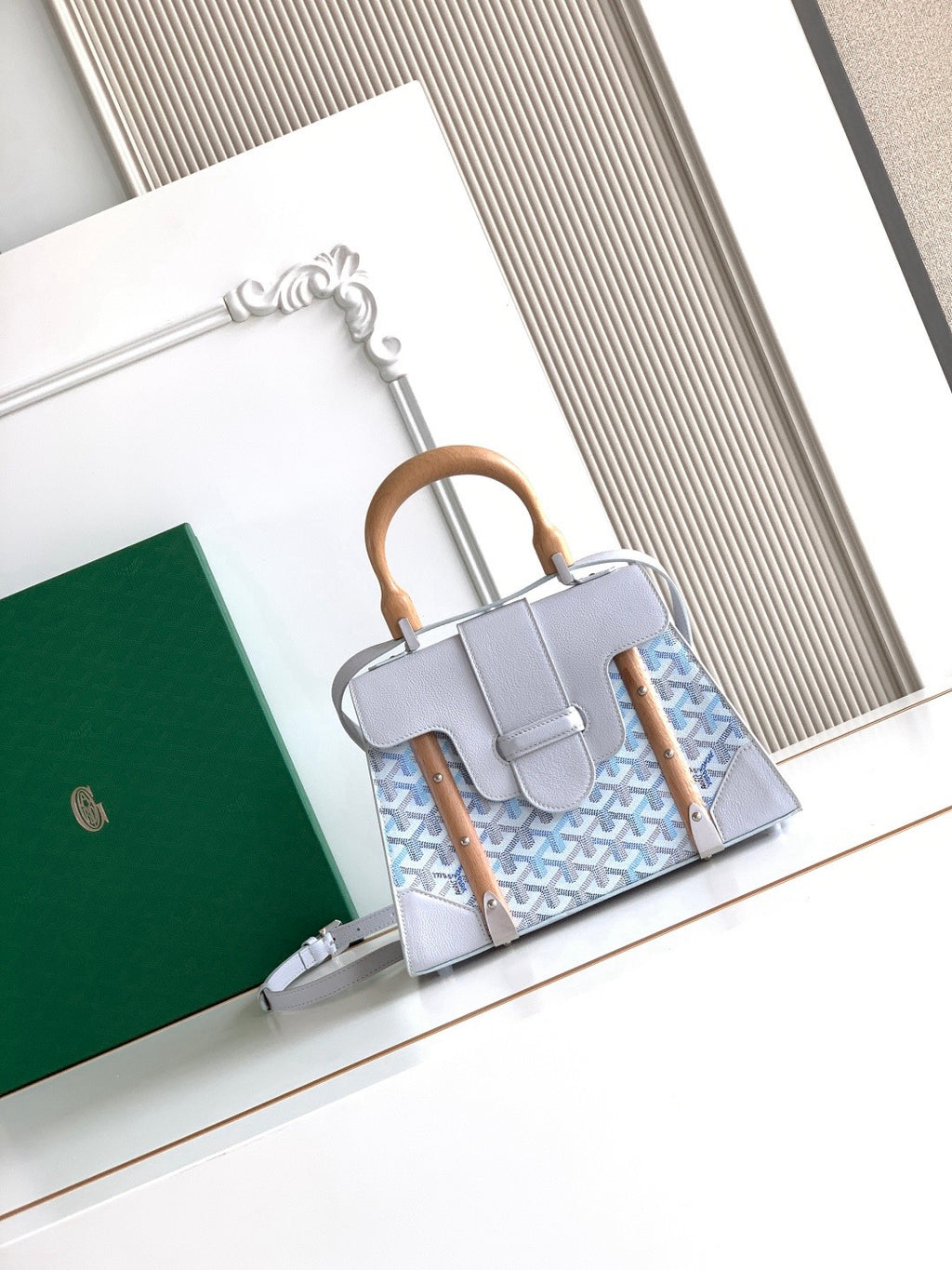 Goyard bag