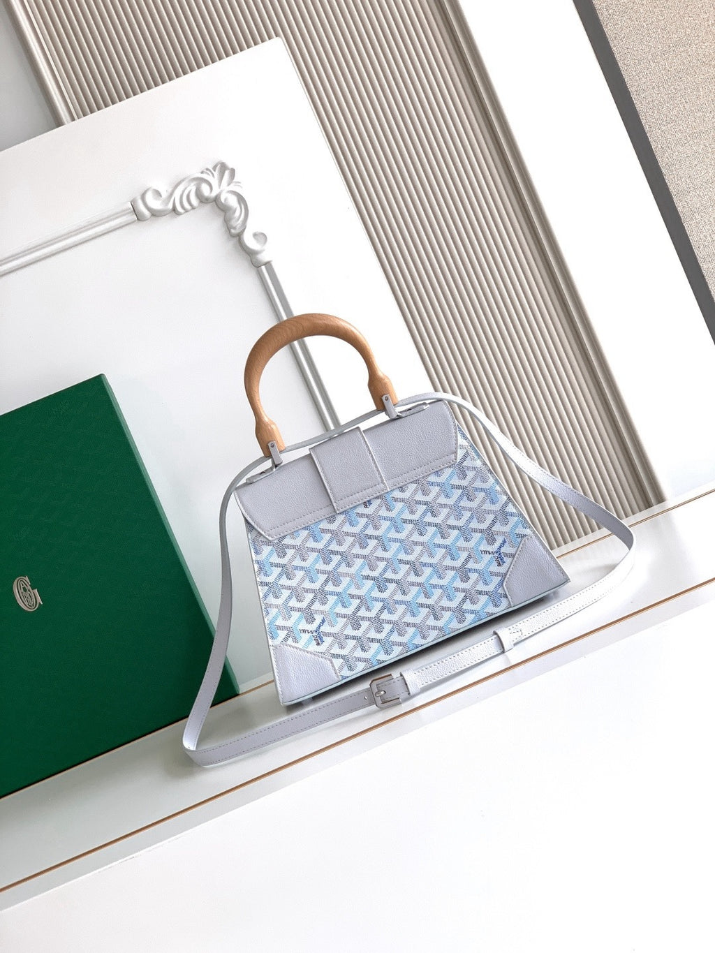 Goyard bag