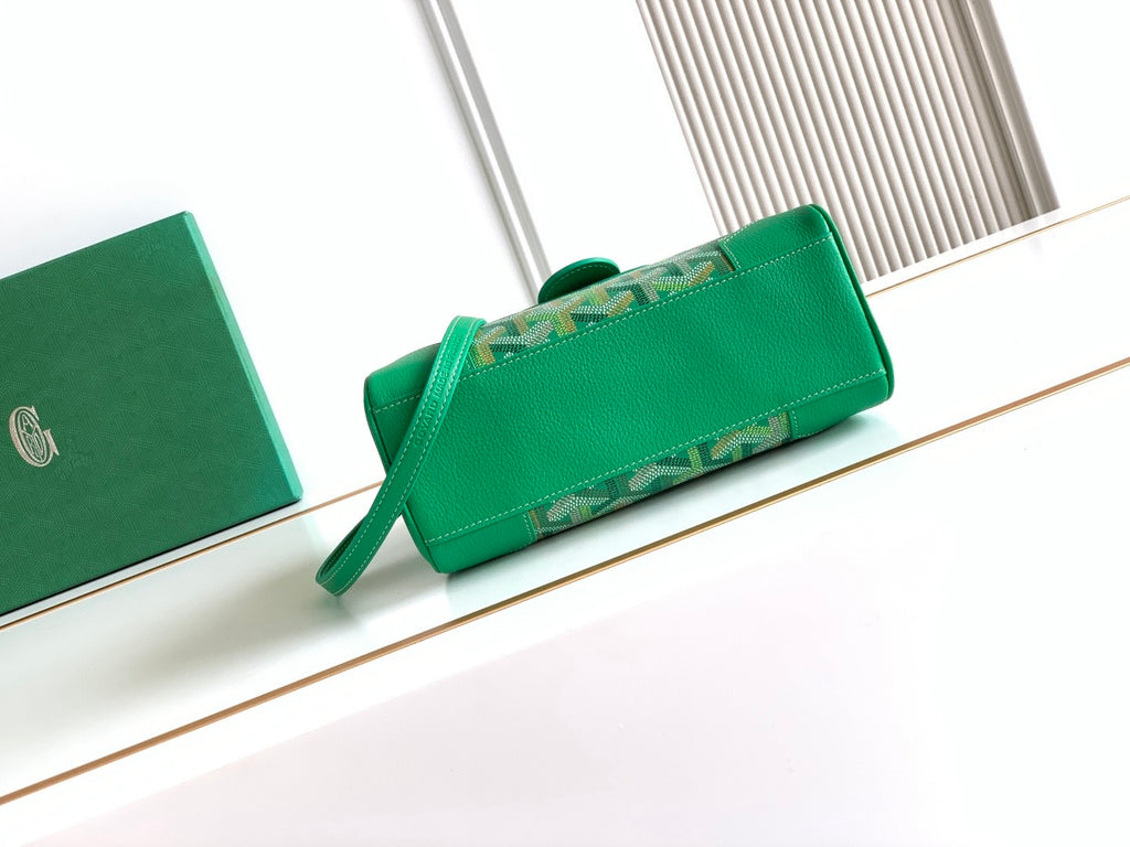 Goyard bag
