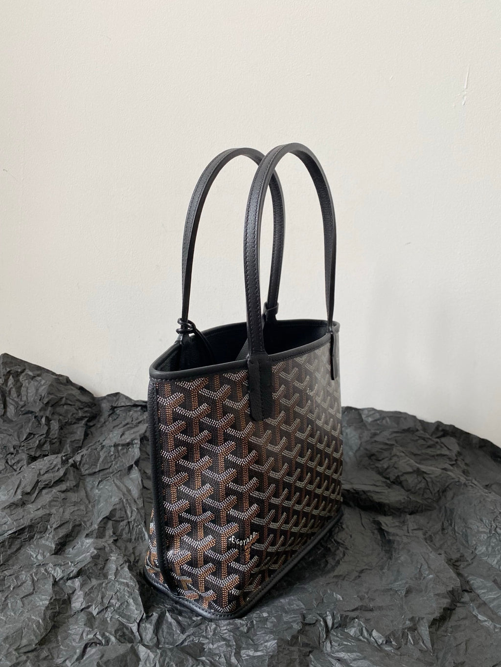 Goyard bag
