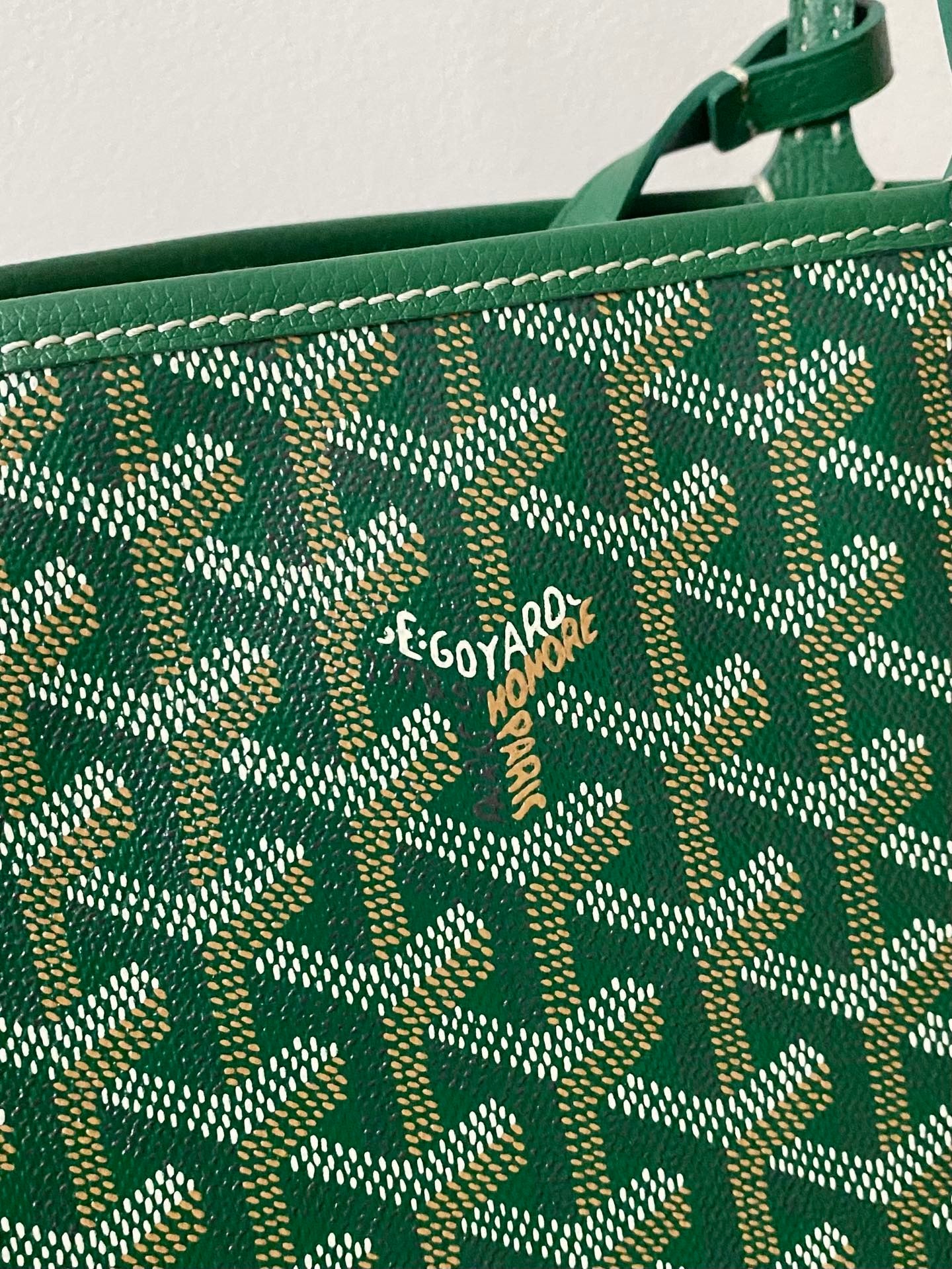 Goyard bag