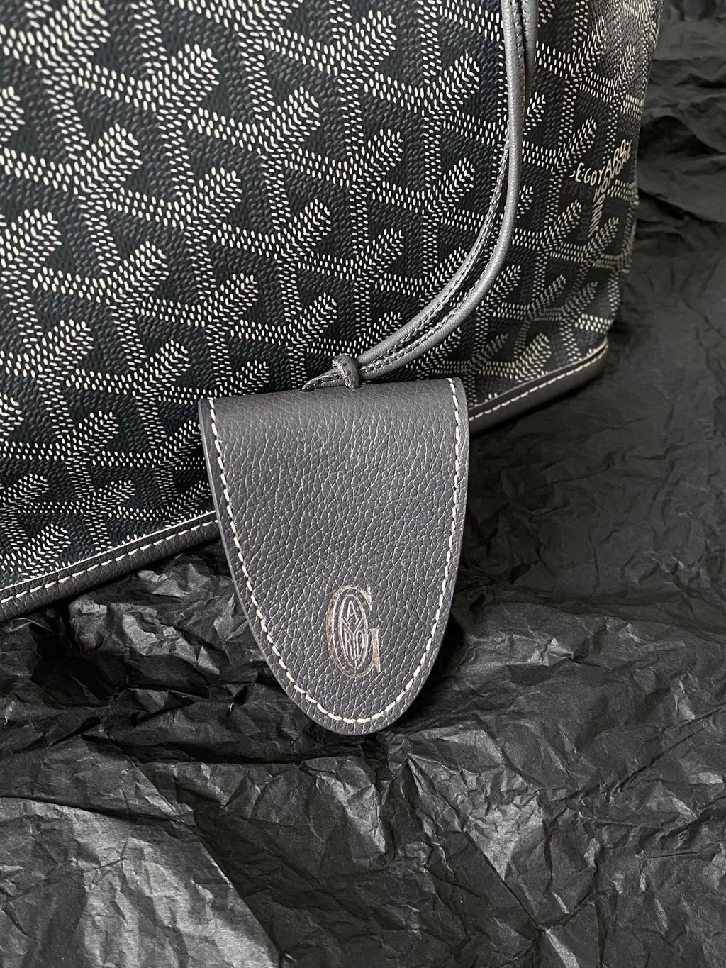Goyard bag