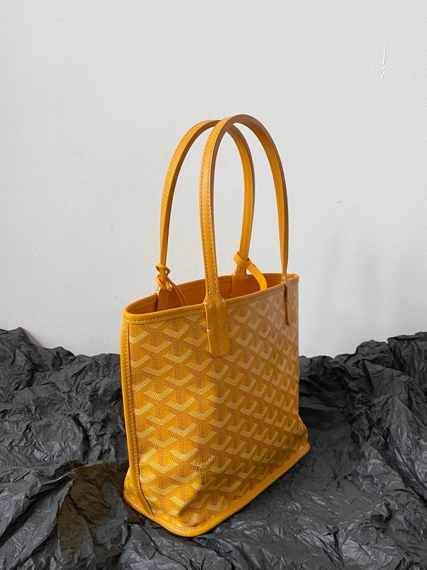Goyard bag