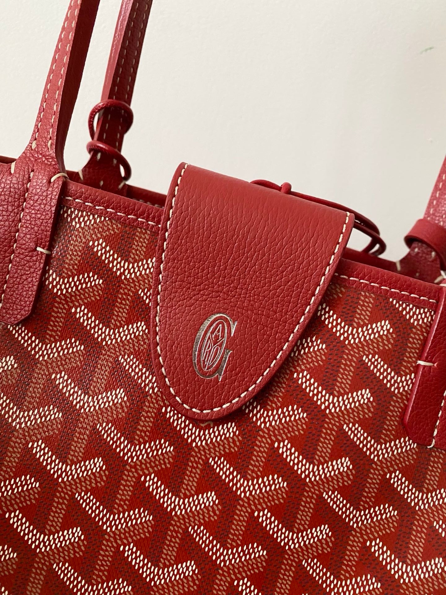 Goyard bag