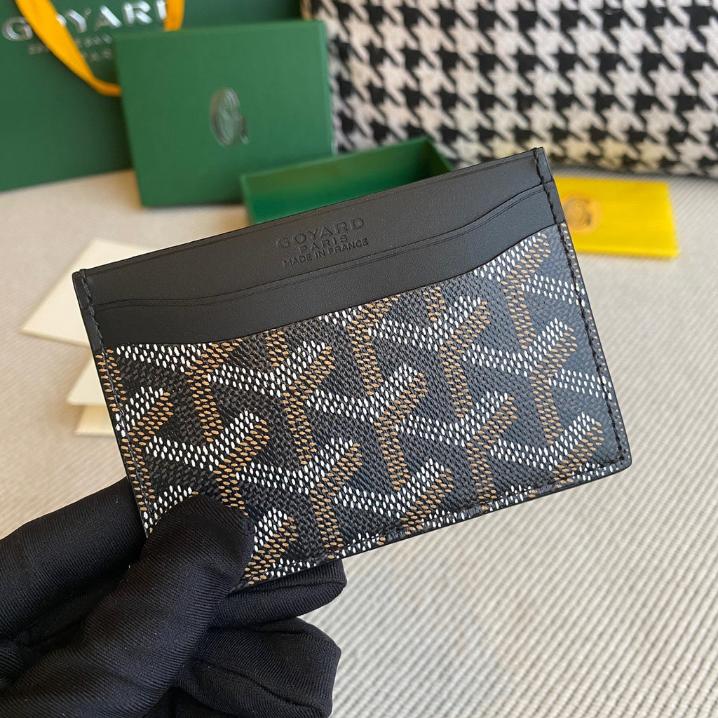 Goyard bag