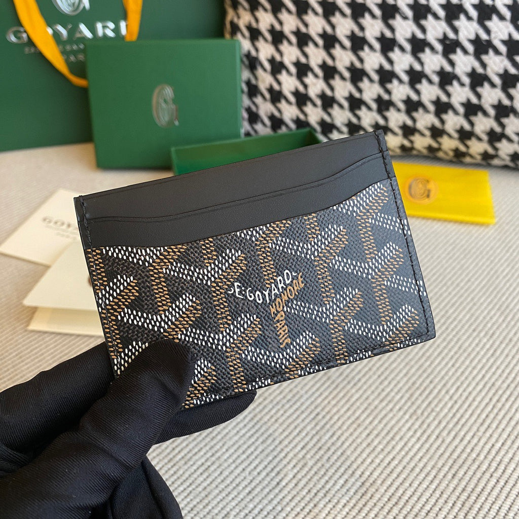Goyard bag