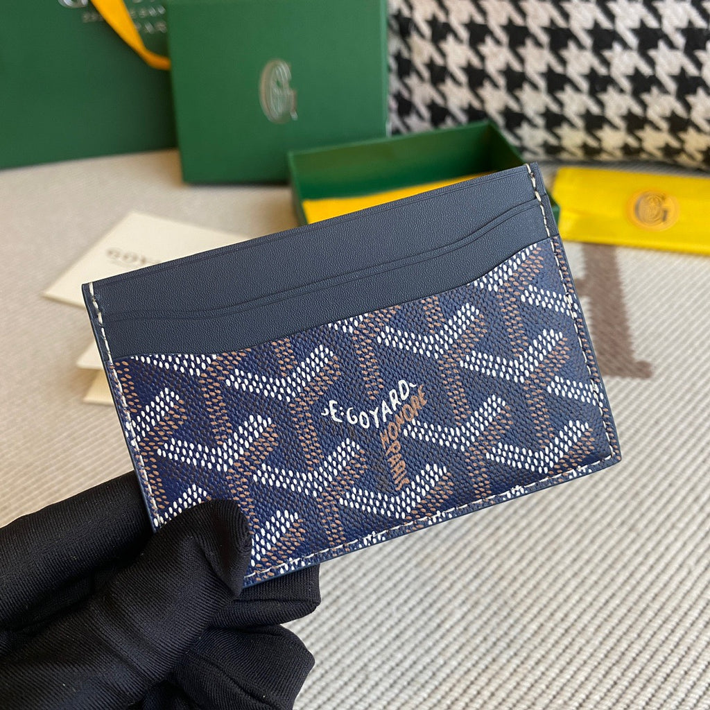 Goyard bag