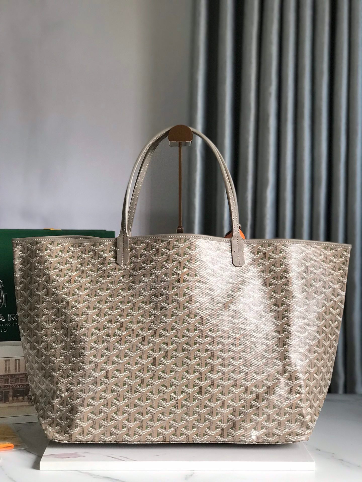 Goyard bag