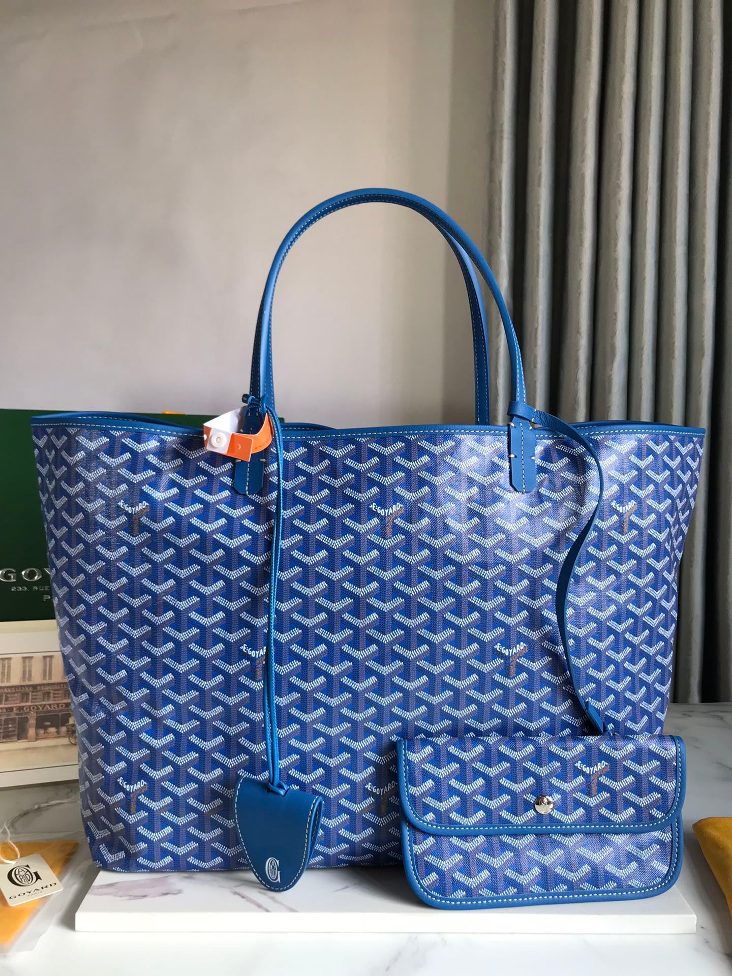 Goyard bag