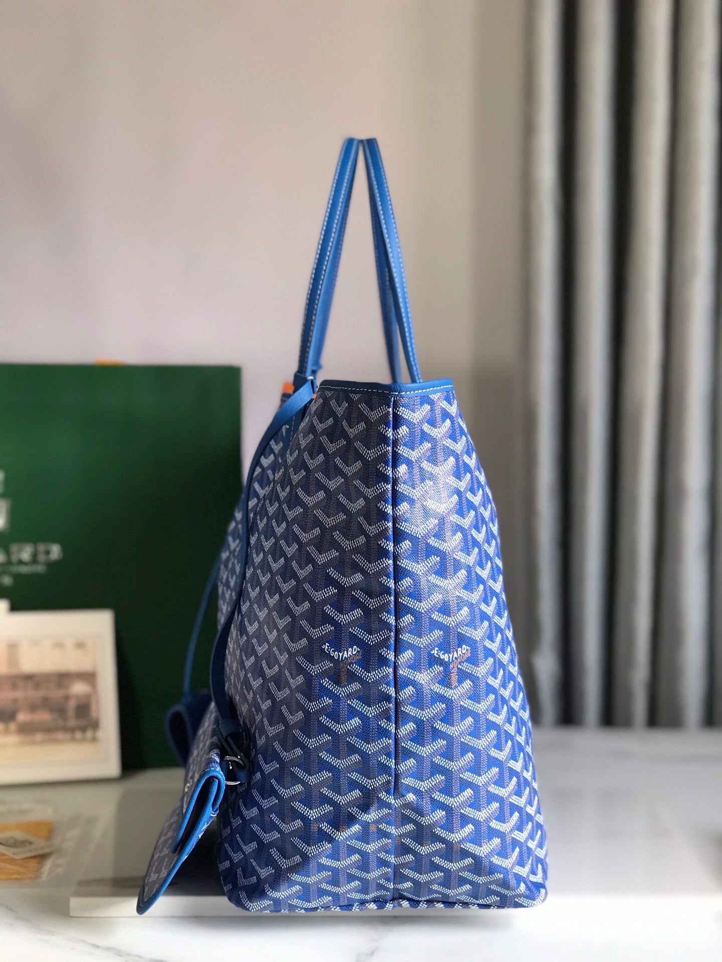 Goyard bag