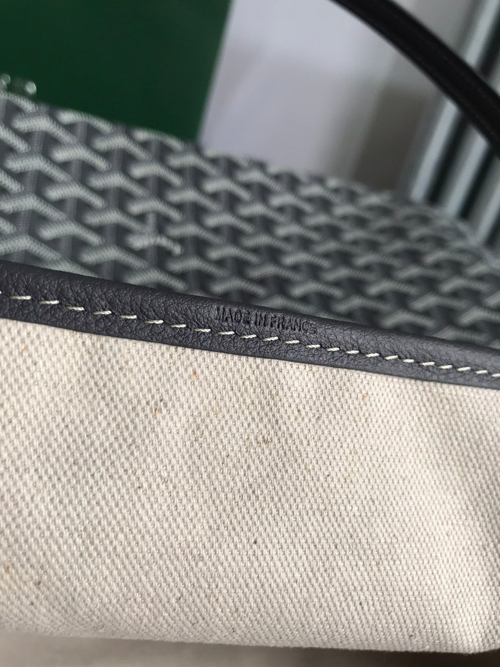 Goyard bag