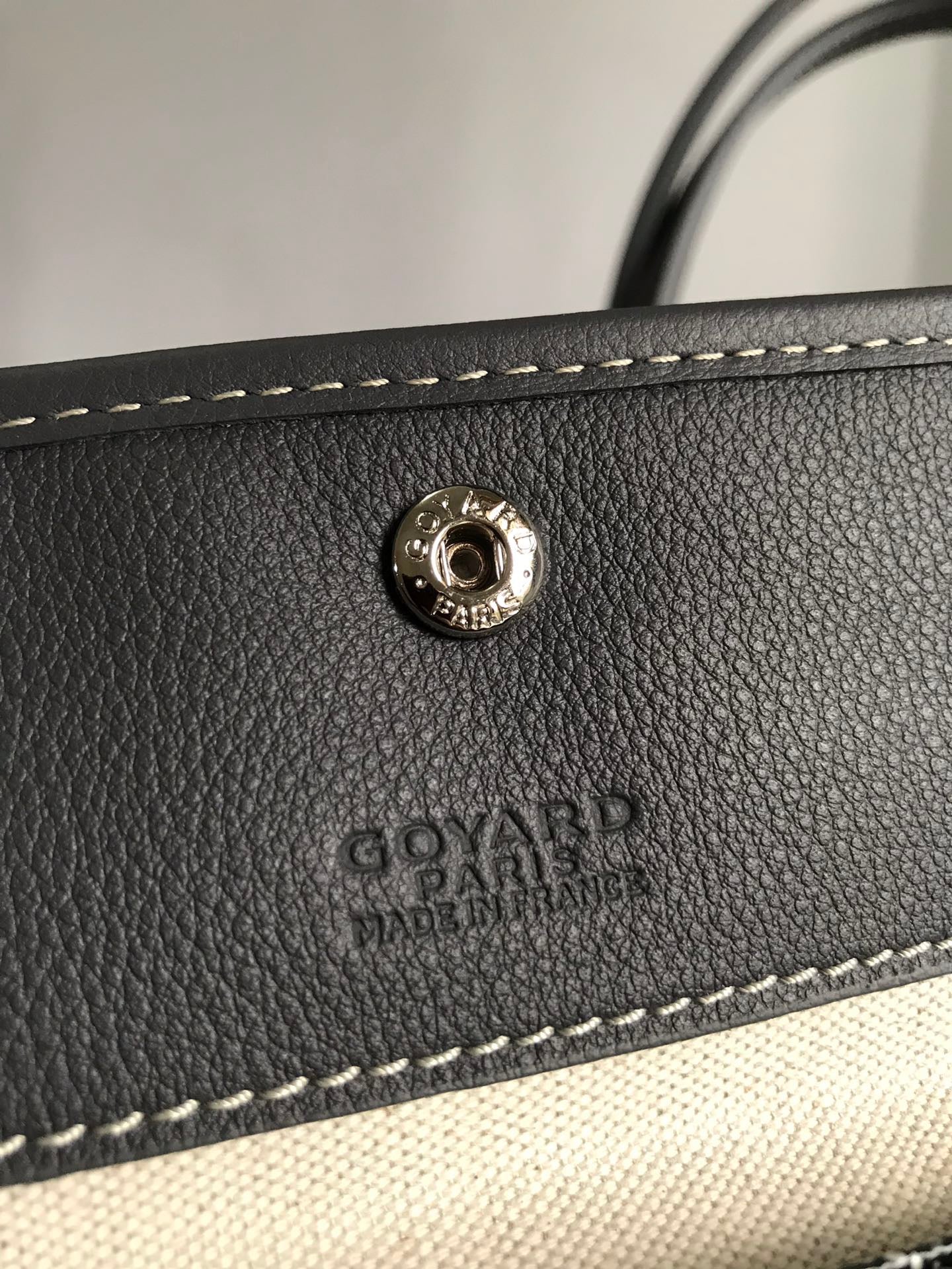 Goyard bag
