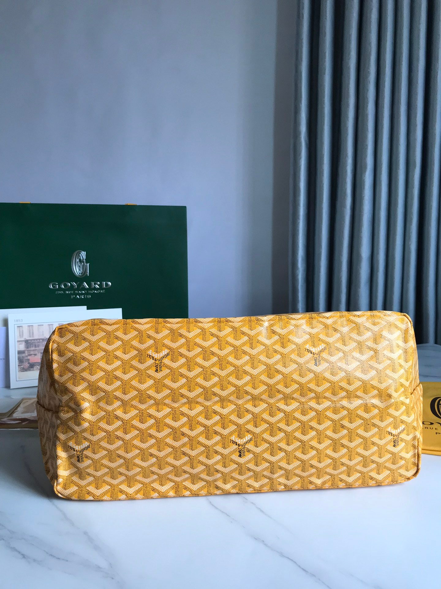 Goyard bag