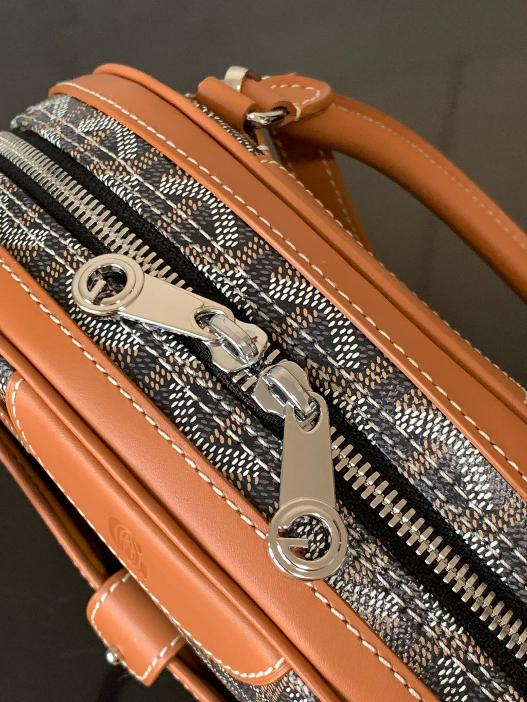 Goyard bag
