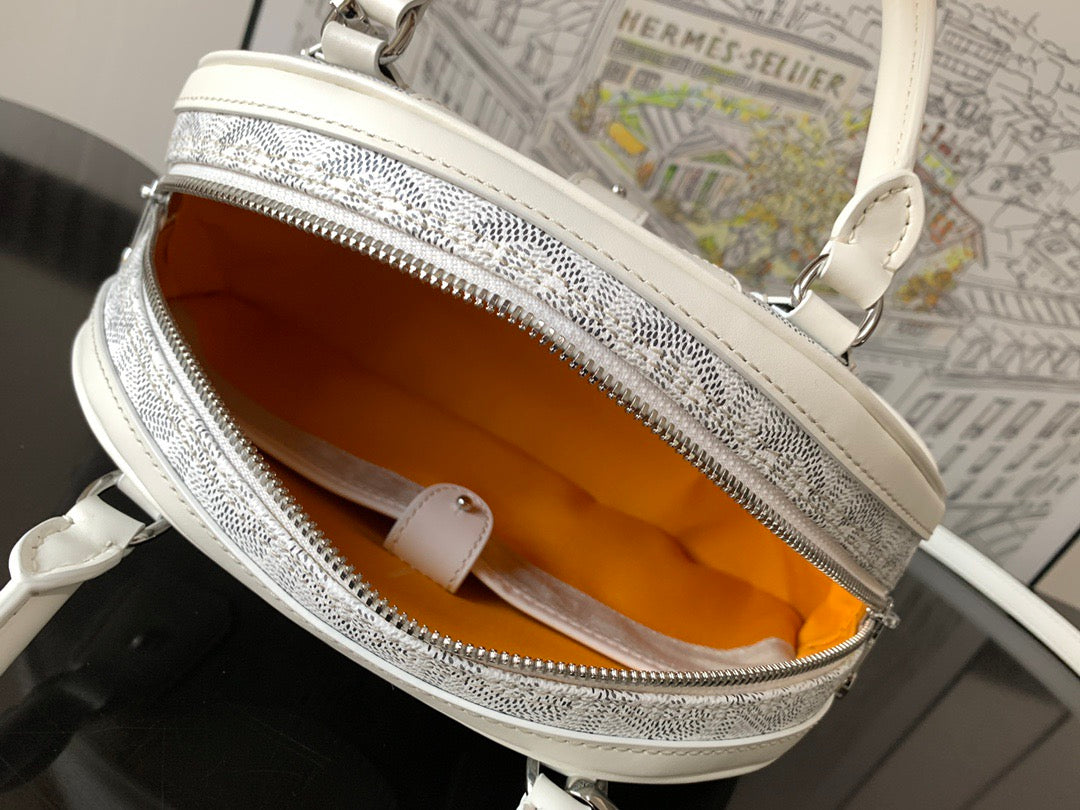 Goyard bag