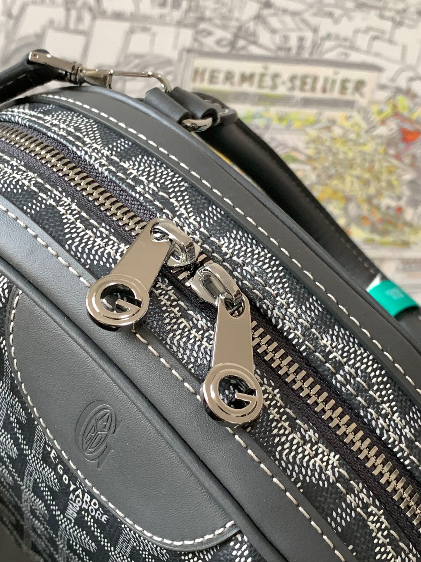 Goyard bag