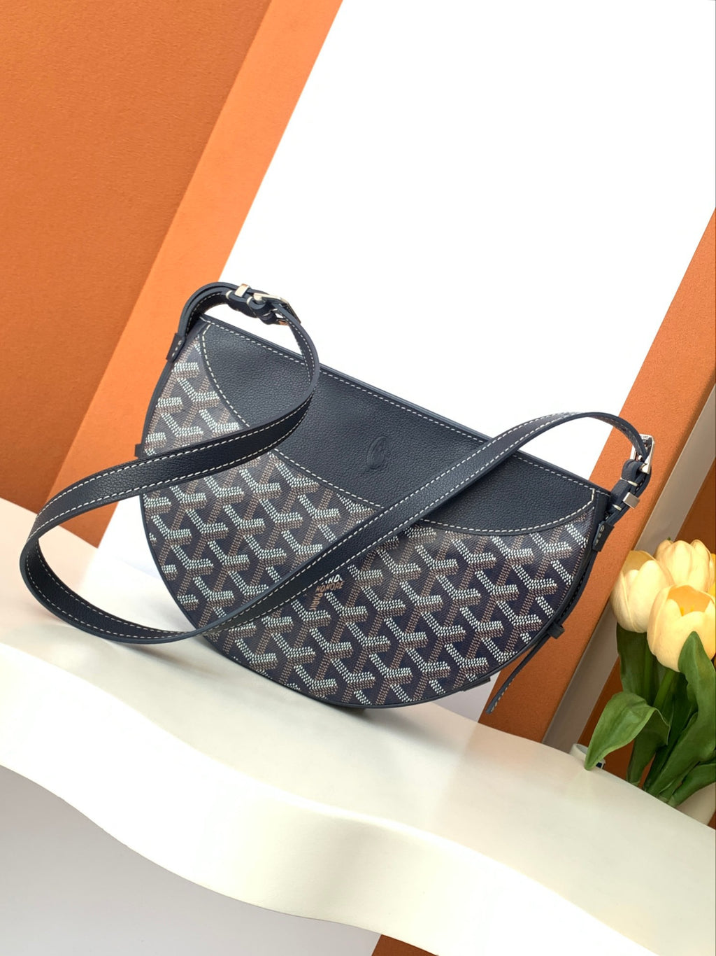 Goyard bag