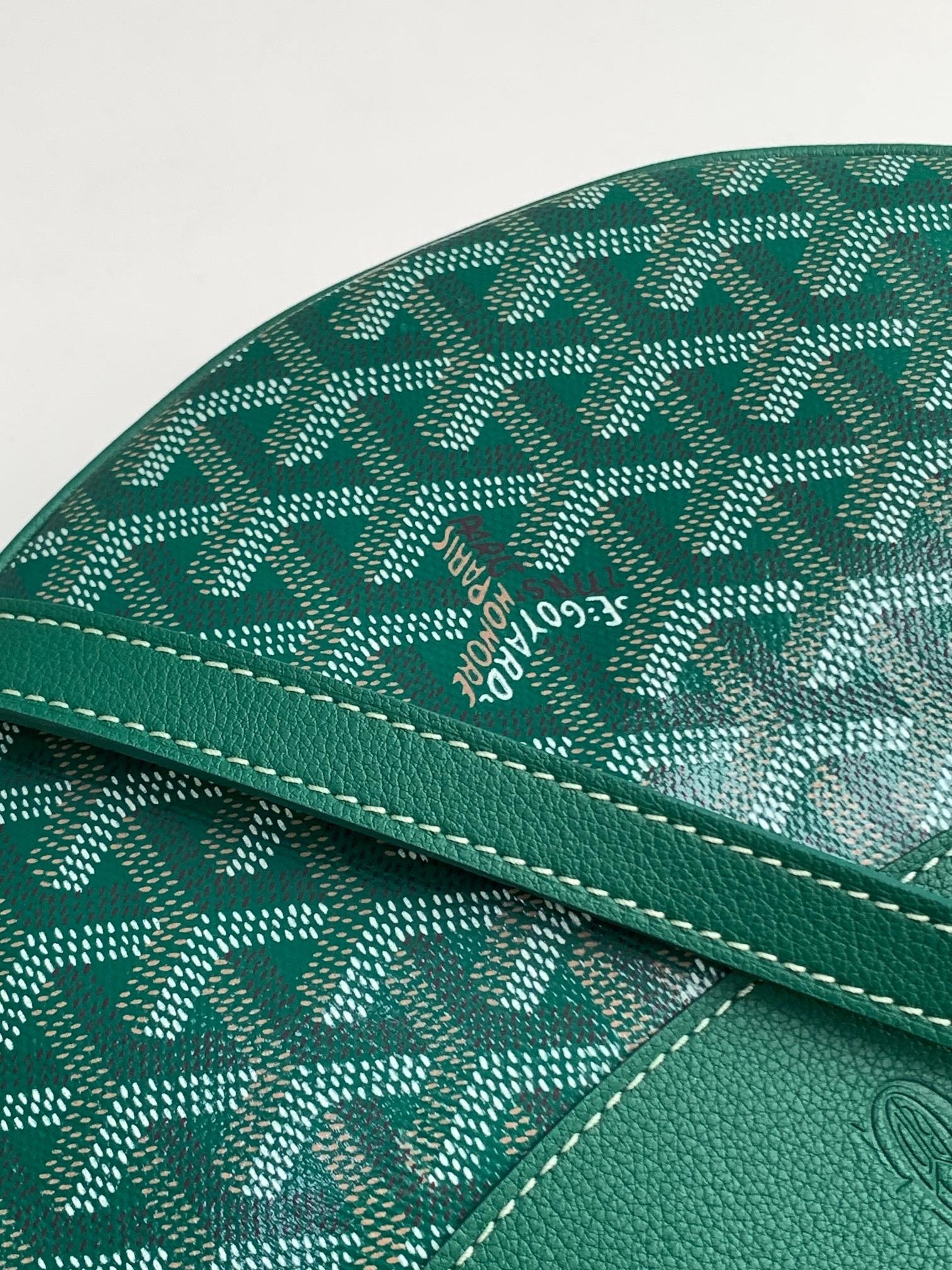 Goyard bag