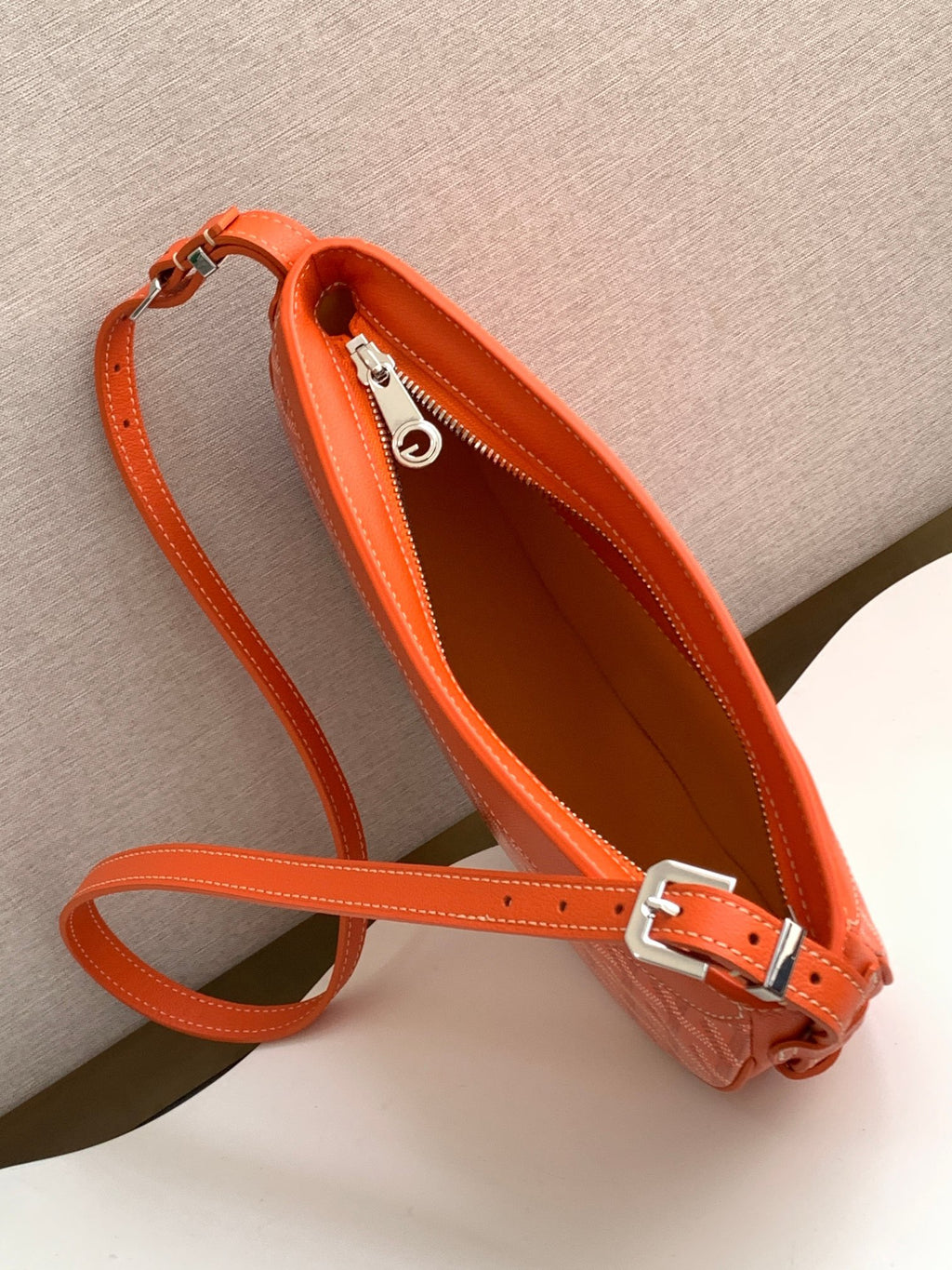 Goyard bag