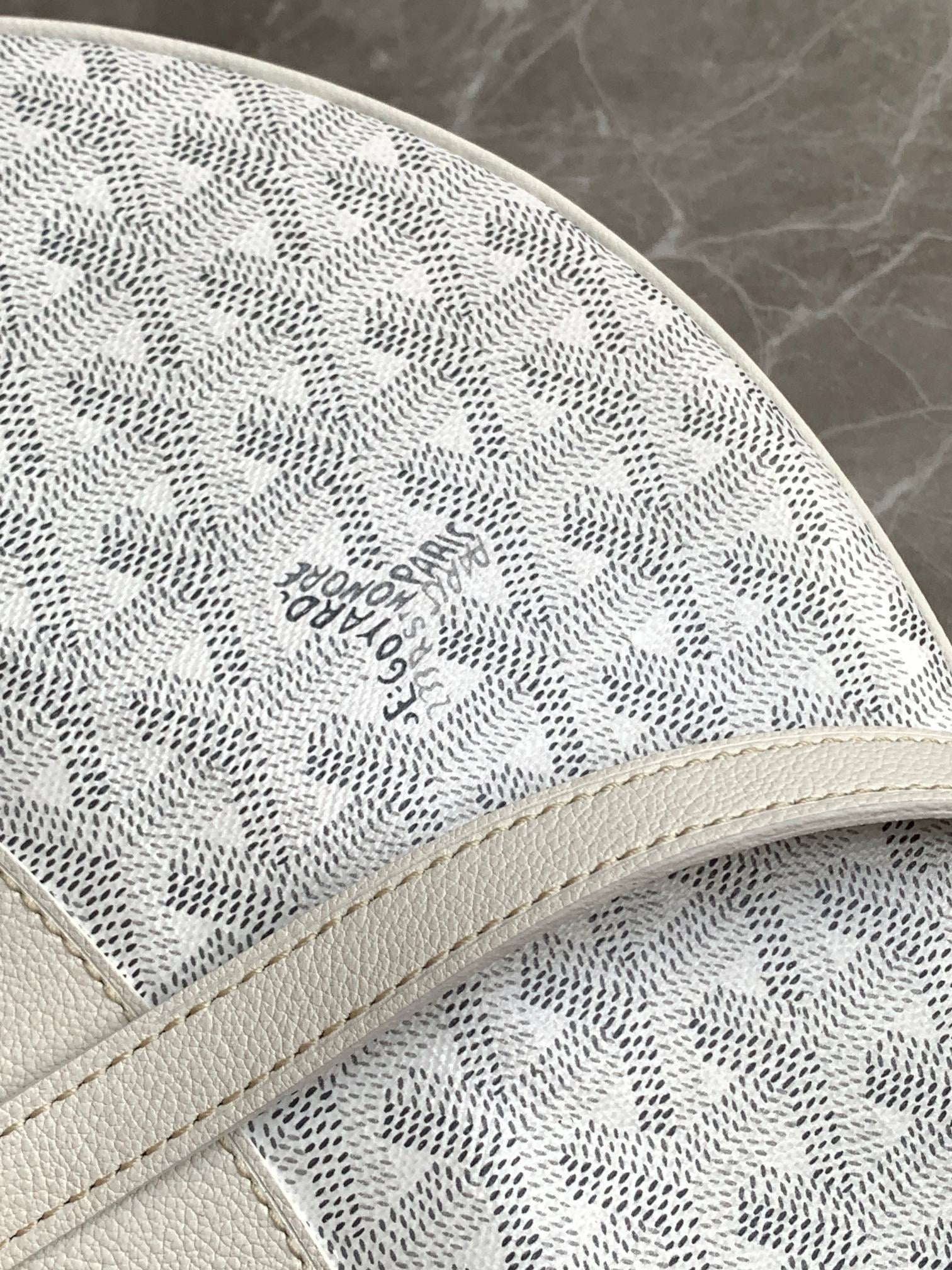 Goyard bag