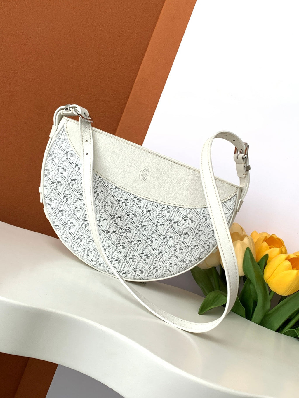 Goyard bag