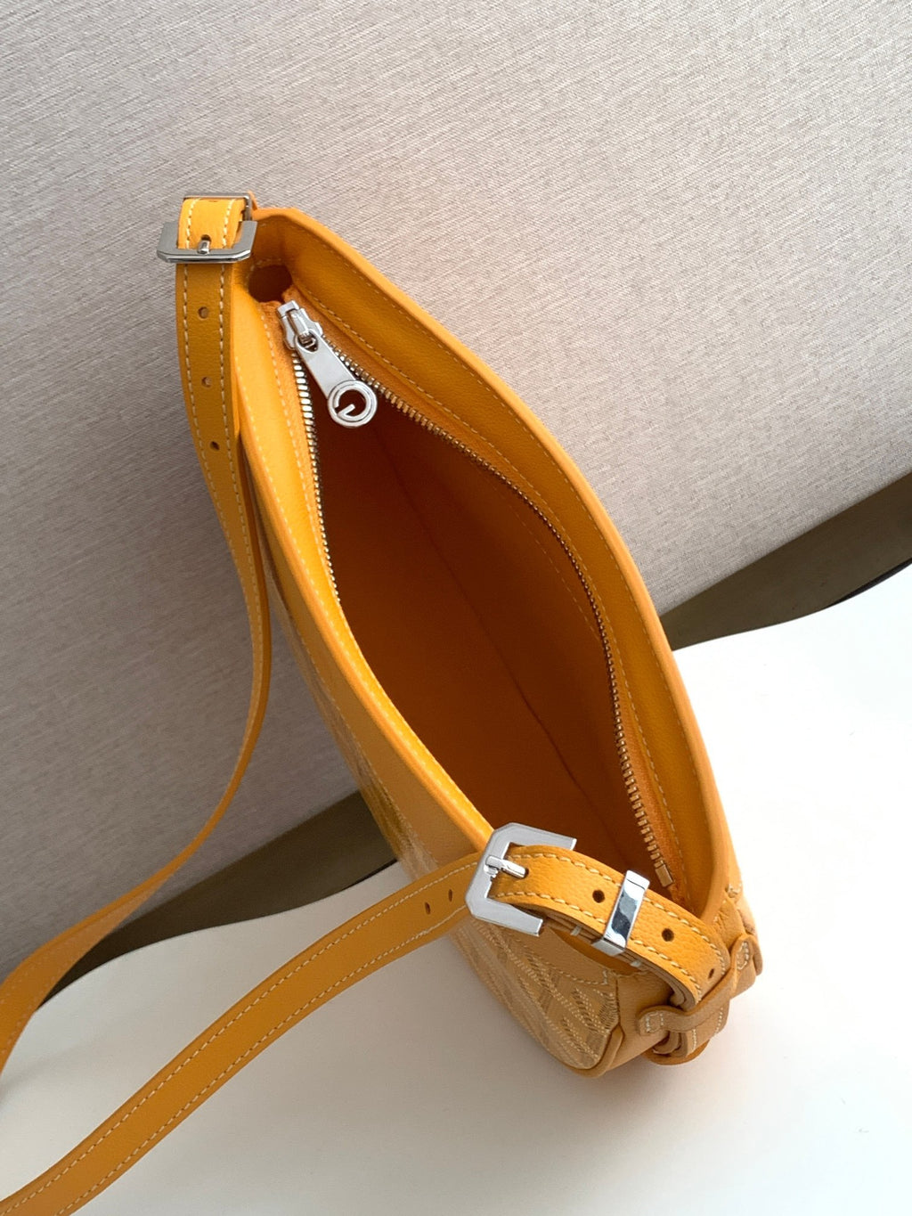 Goyard bag