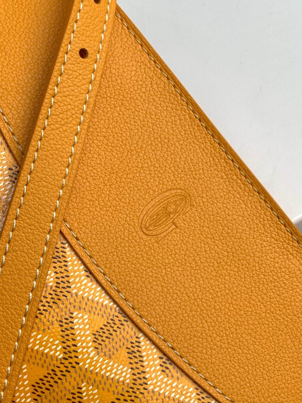 Goyard bag
