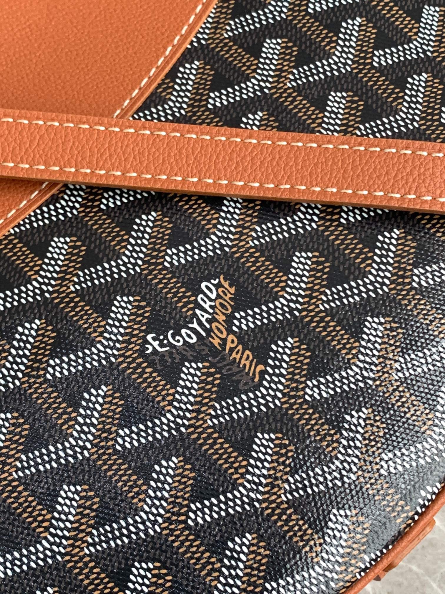 Goyard bag