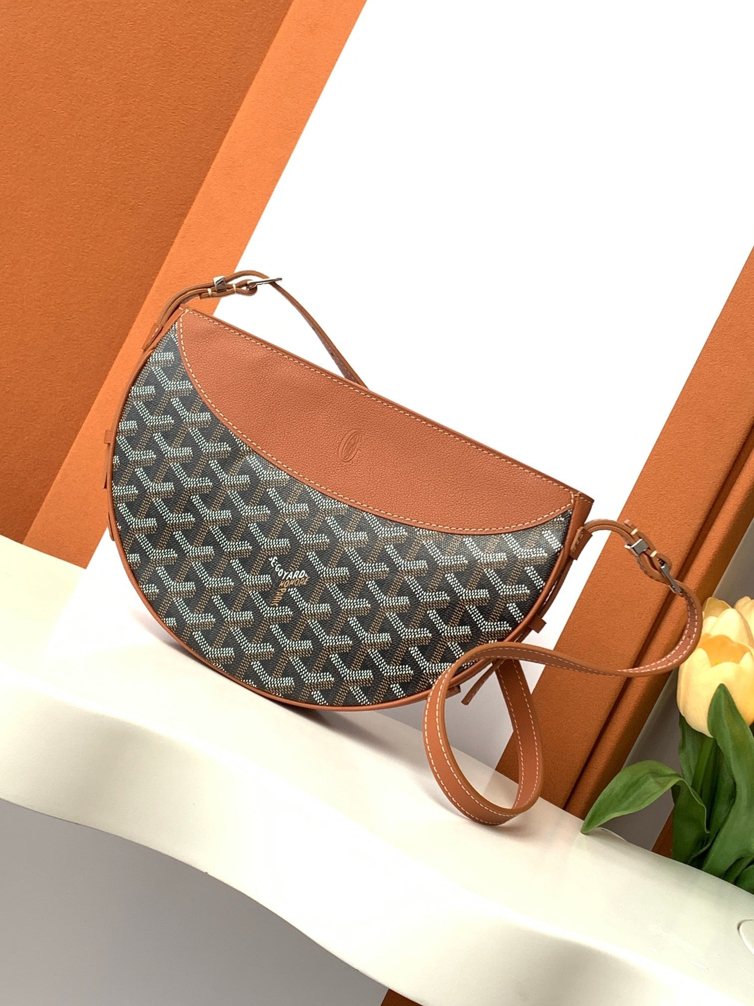 Goyard bag
