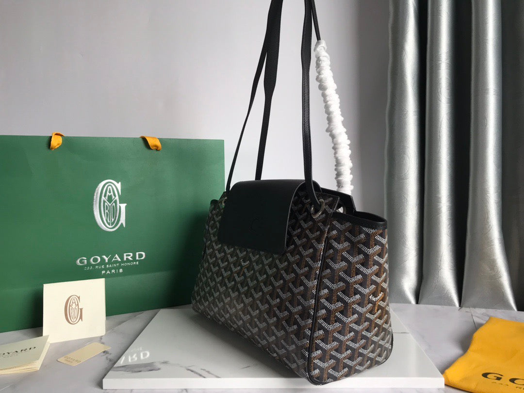 Goyard bag