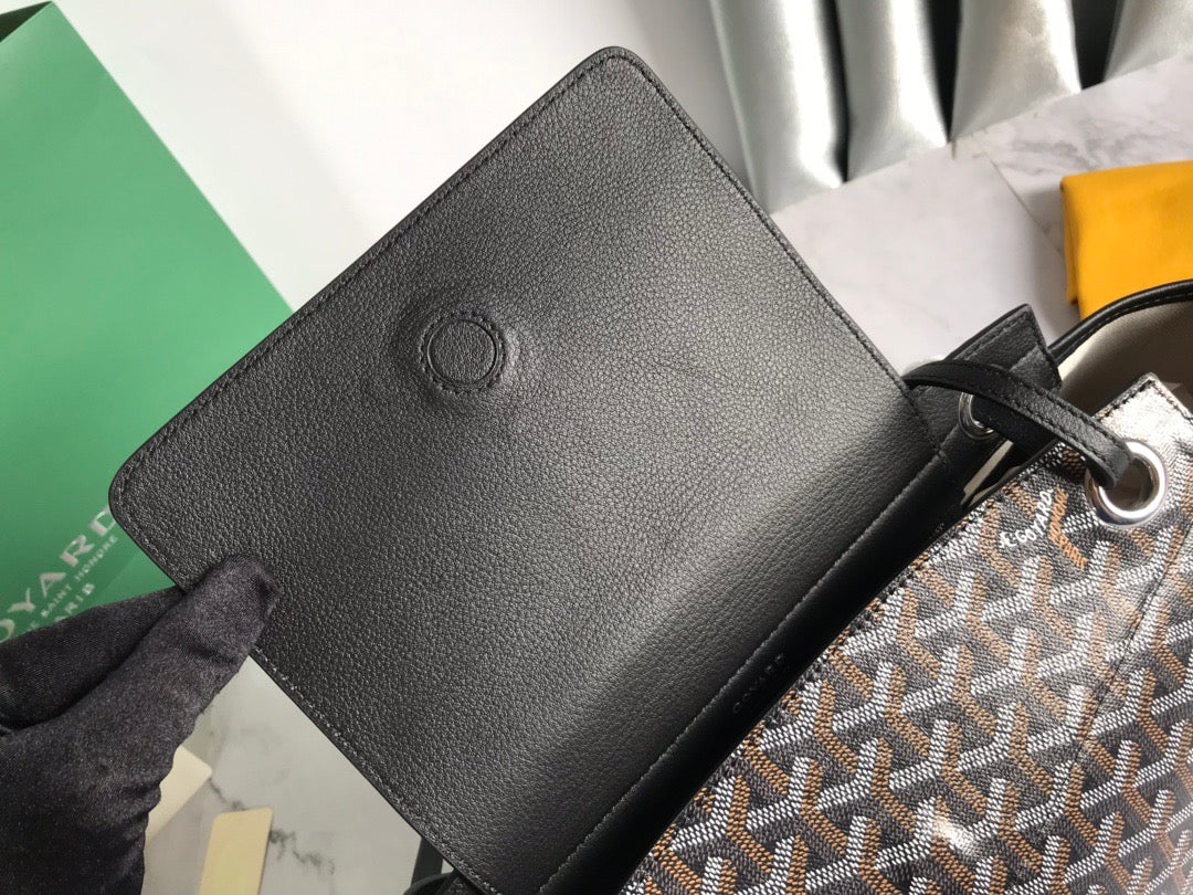 Goyard bag